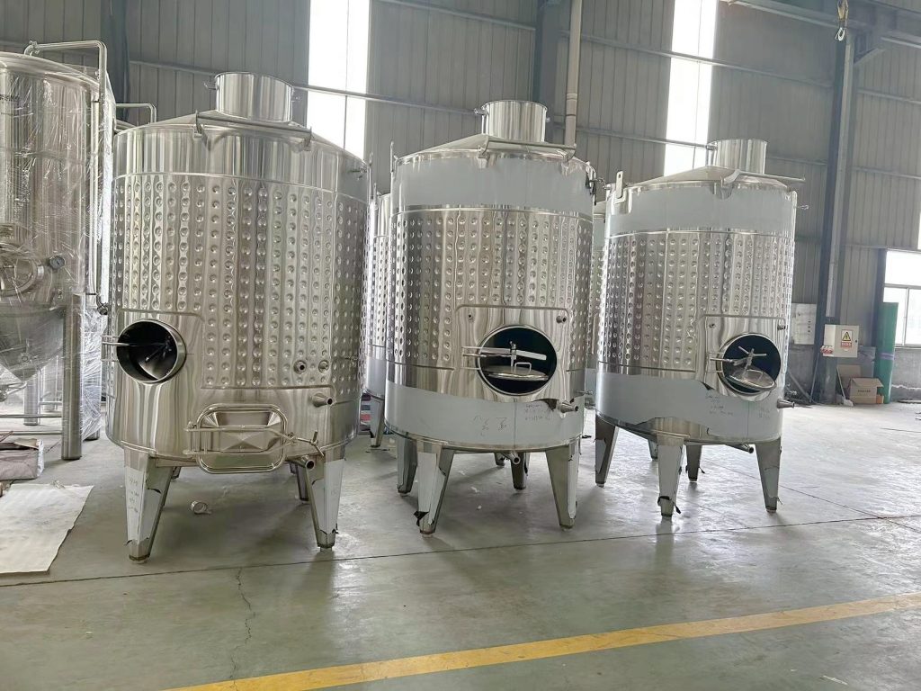 stainless steel round wine fermentation tanks